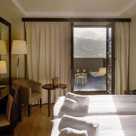 Snoe Aragon Hills Hotell Formigal Eksteriør bilde