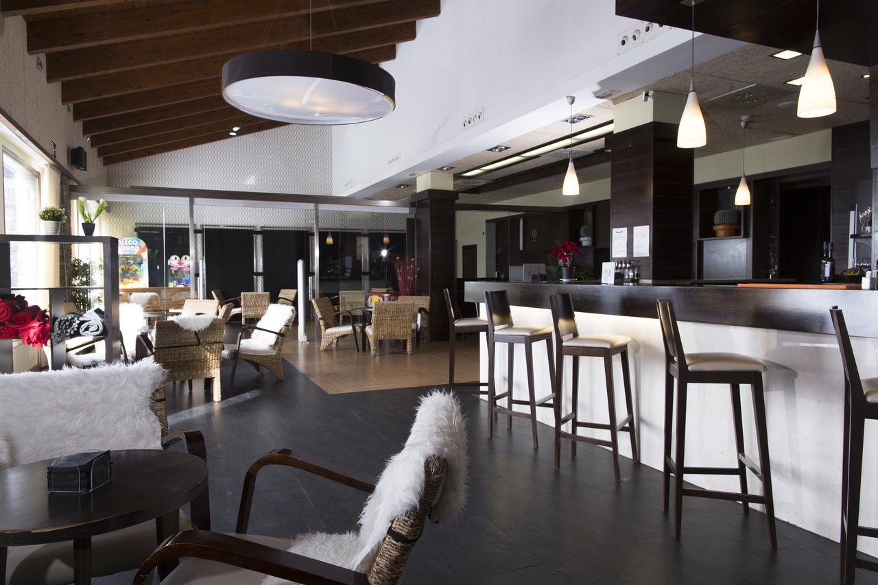 Snoe Aragon Hills Hotell Formigal Eksteriør bilde