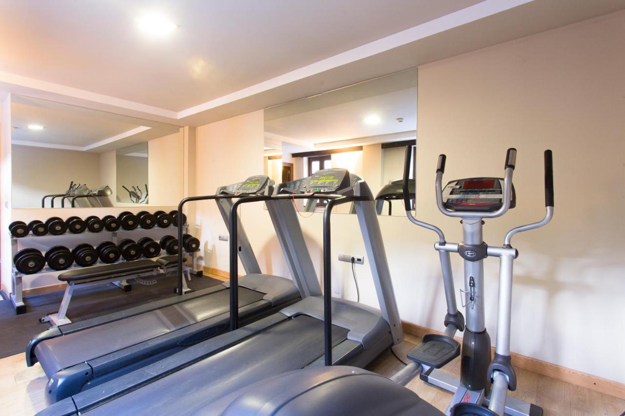 Snoe Aragon Hills Hotell Formigal Eksteriør bilde